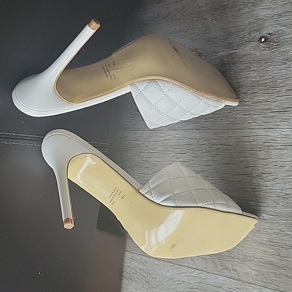 You've been waiting Heels by Fashion nova - Picture 10 of 13